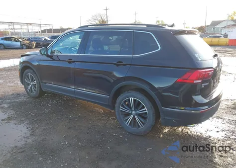 2018 Volkswagen Tiguan 2.0T Se/2.0T Sel z USA, uszkodzony, nr VIN 3VV2B7AX5JM133781